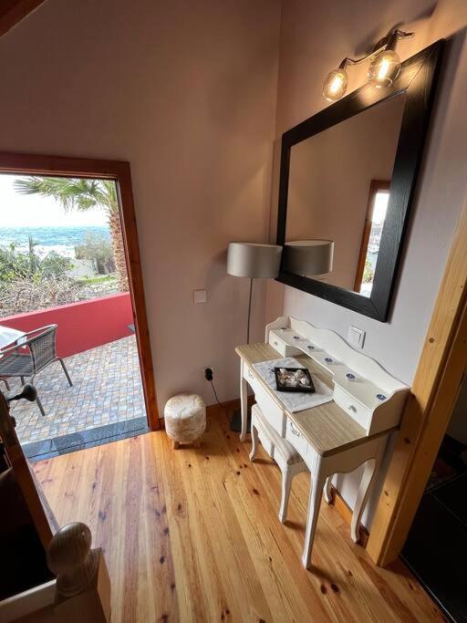 Waves Song - Cottage Porto Moniz Extérieur photo