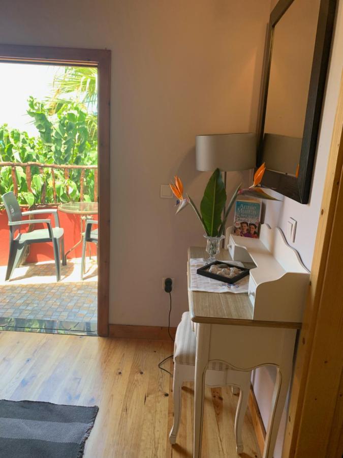 Waves Song - Cottage Porto Moniz Extérieur photo